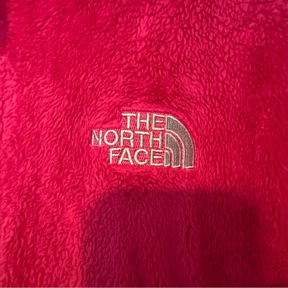 The North Face Women’s Pink Osito Fleece Jacket, M - Picture 2 of 9